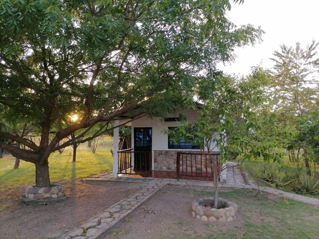 Payande - Tatacoa Villa Villavieja Bagian luar foto