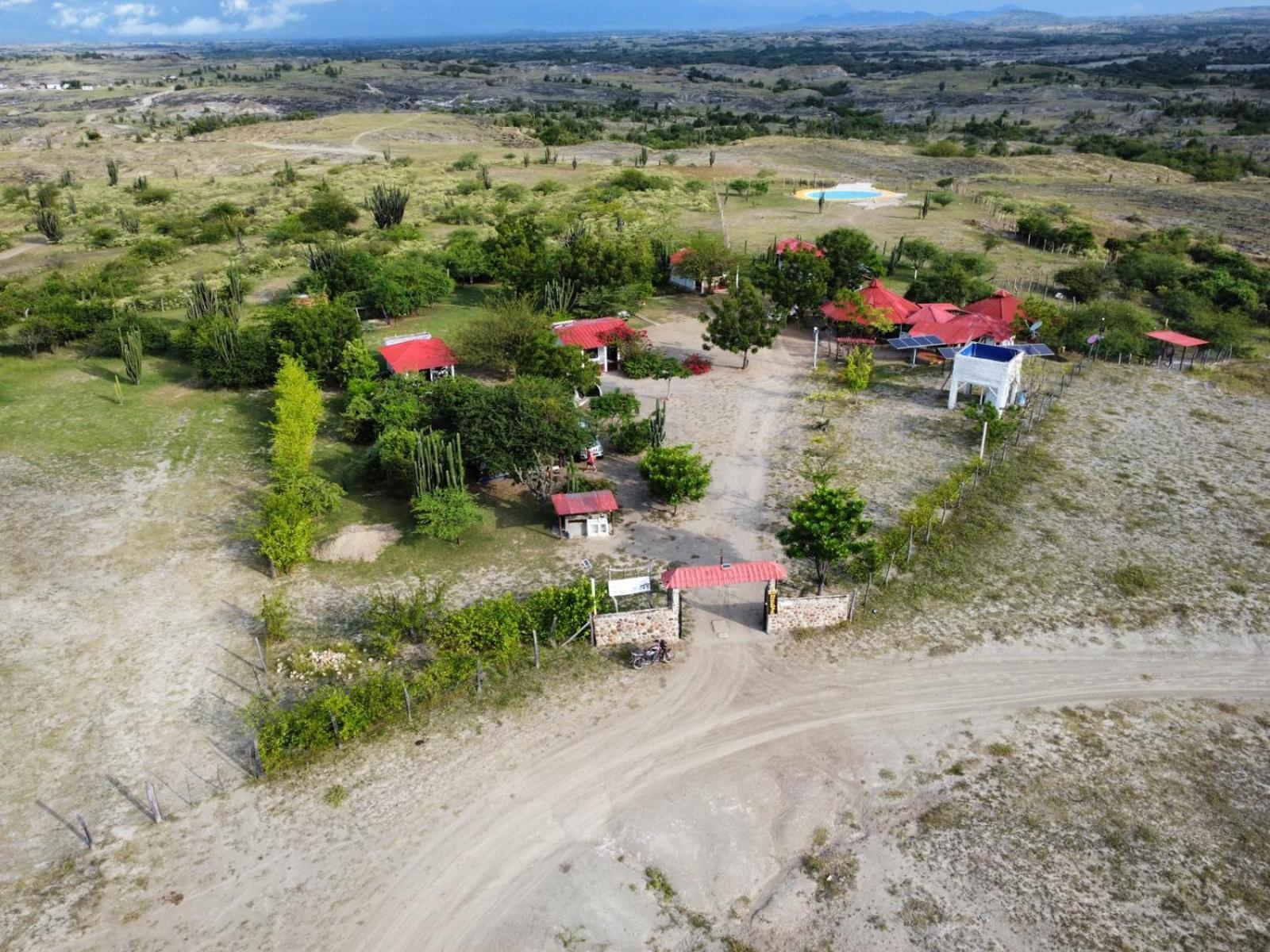 Payande - Tatacoa Villa Villavieja Bagian luar foto