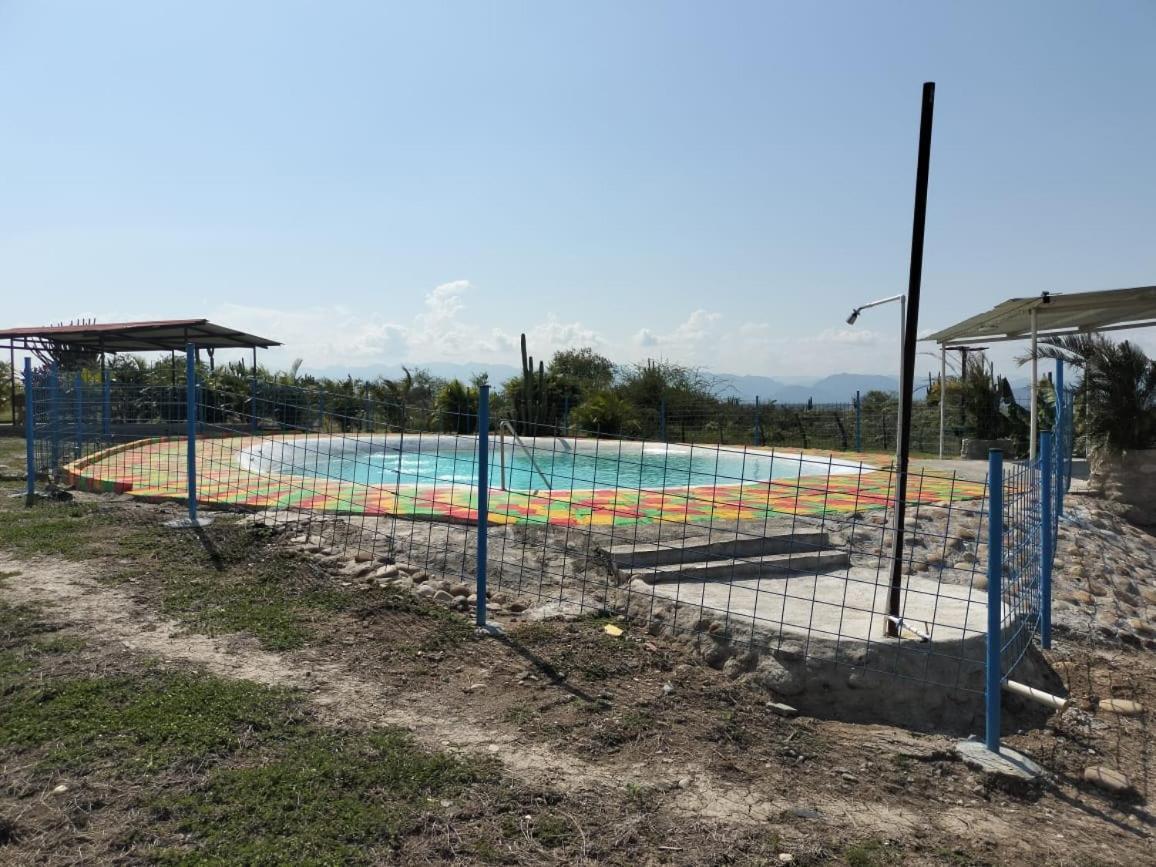 Payande - Tatacoa Villa Villavieja Bagian luar foto